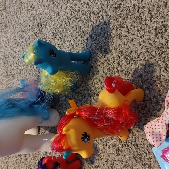 My Little Pony Set of 5 - Picture 3 of 12